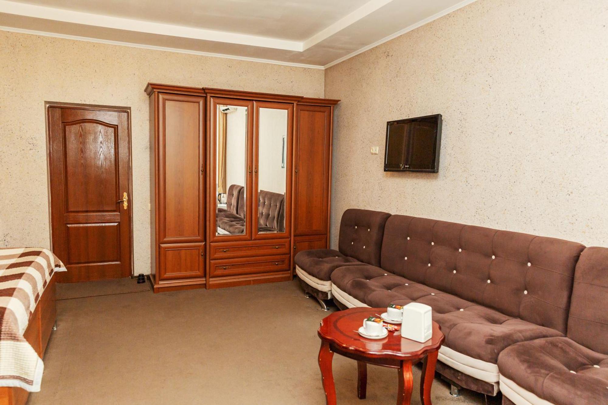 Ajour Hotel Almaty Exterior foto