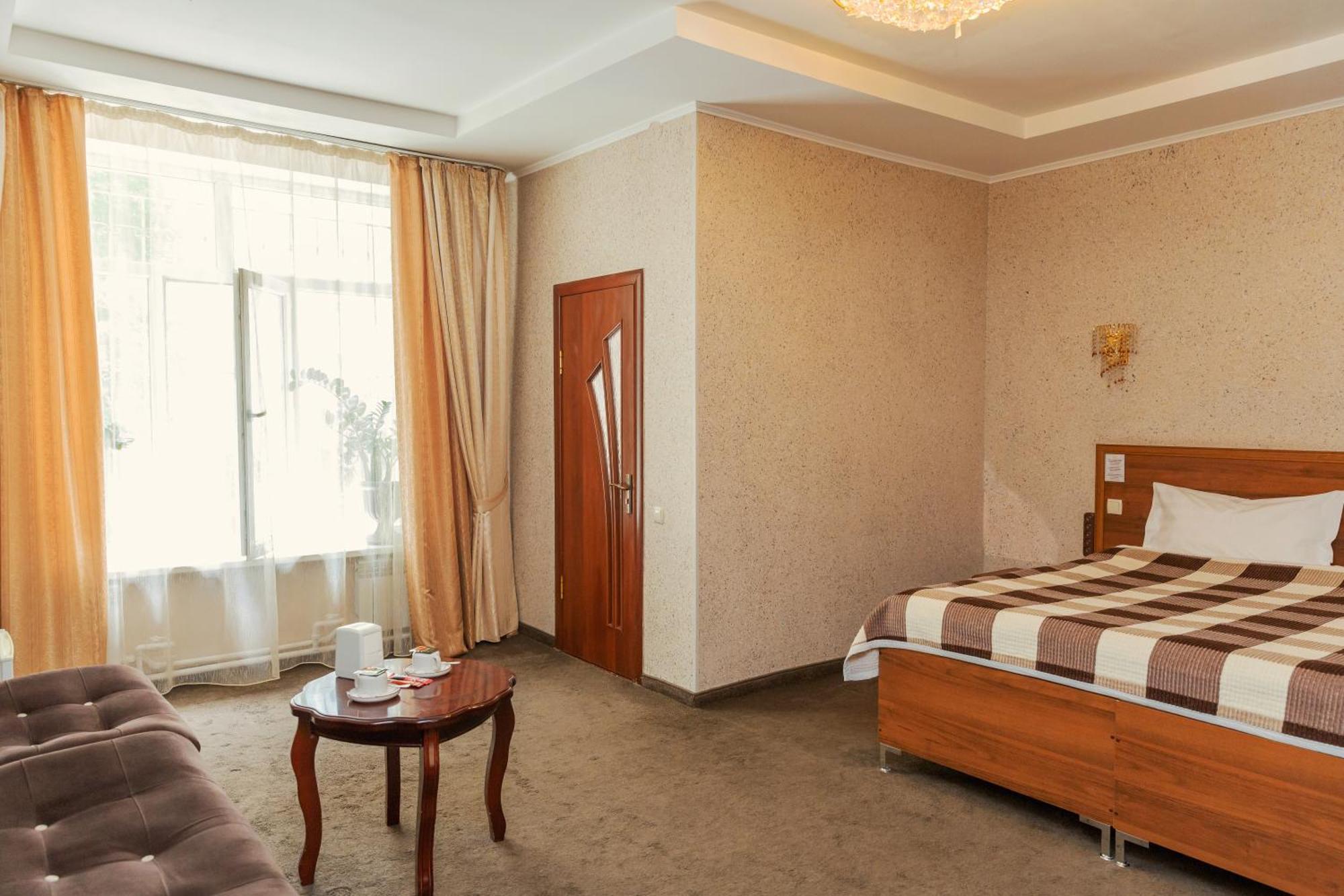 Ajour Hotel Almaty Exterior foto