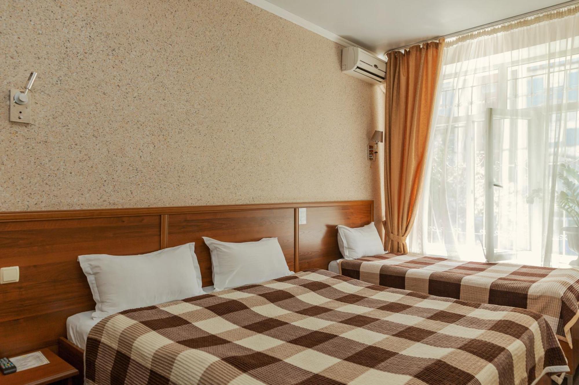 Ajour Hotel Almaty Exterior foto